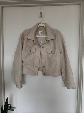 NWT/NEW GAP Women's Beige/Cream Cropped Textured Jacket